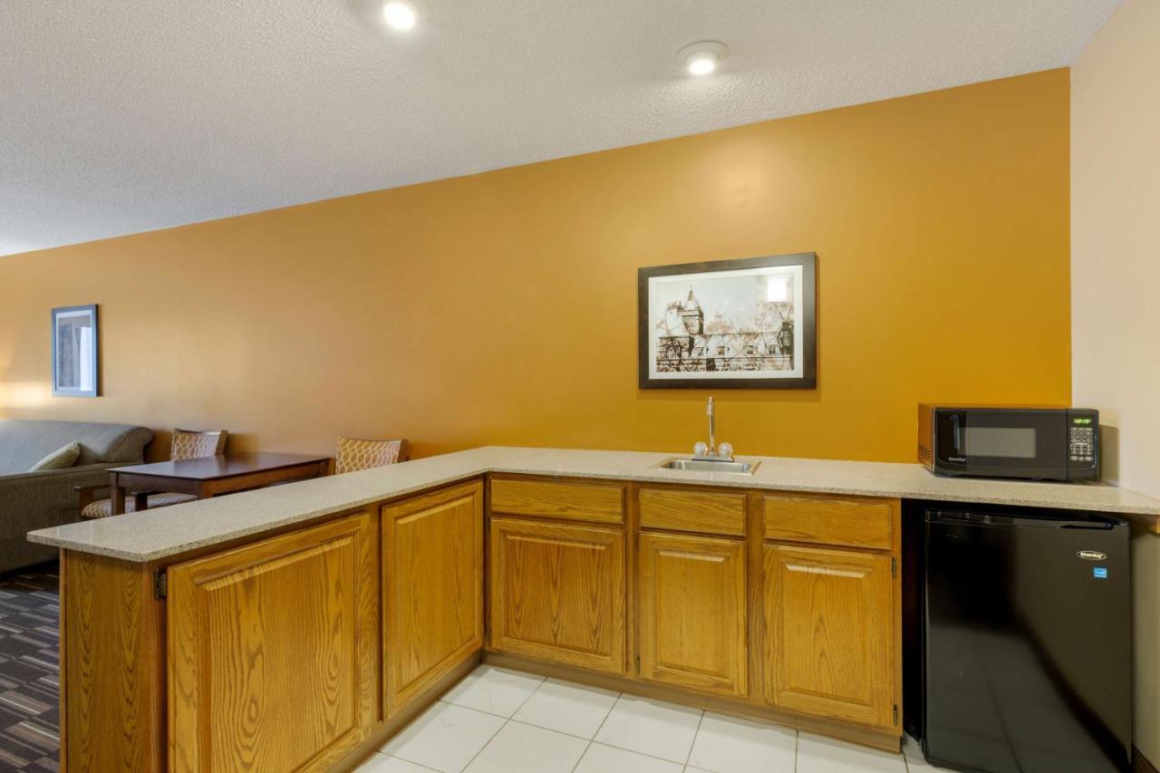 Best Western Falcon Plaza Bowling Green Exterior foto